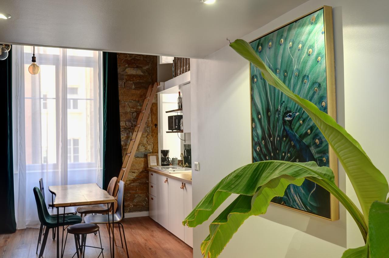 La Casa Jungle - Spa - Lyon Centre, Pentes De La Croix Rousse Luaran gambar